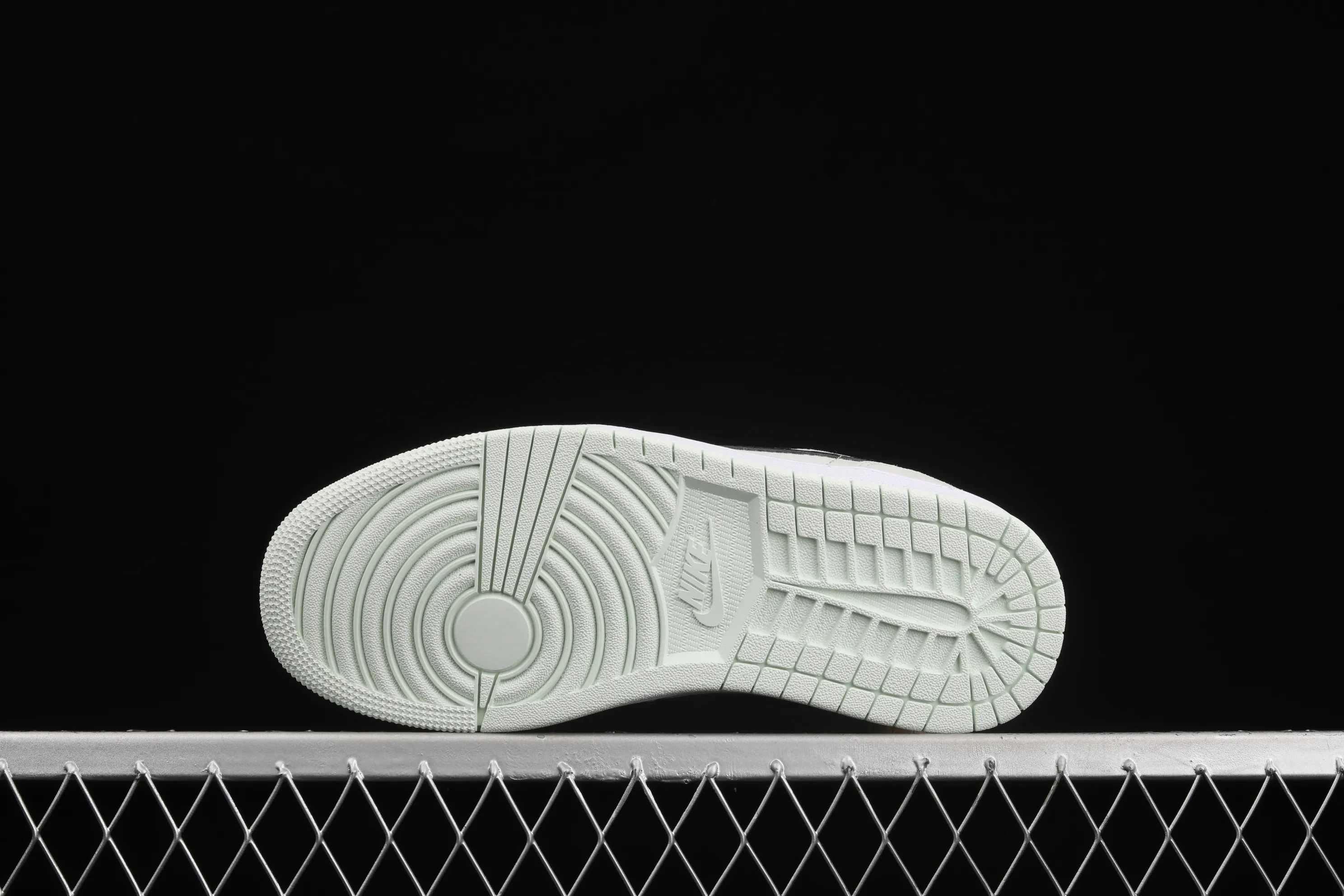 All categories Air Jordan Jordan series basketball shoes Air Jordan 1 Low Air Jordan 1 Low AJ1 Joe 1 low-top cultural and leisure sports sneakers CZ0776-300
